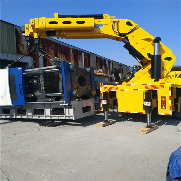 屏山 大吨位折臂吊出租费用解析：一小时租赁多少钱