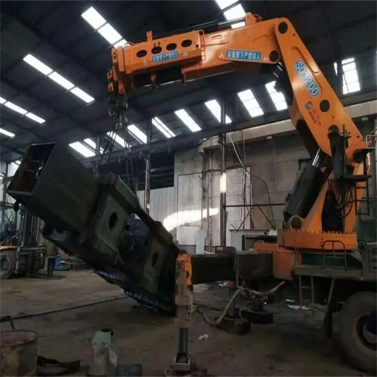 屏山200吨折臂吊出租