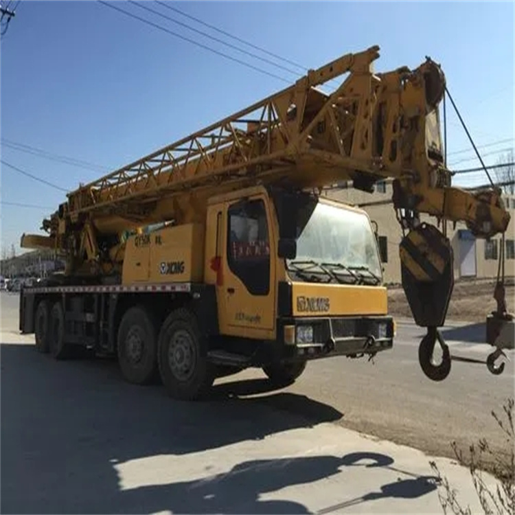 屏山哪里有专业吊车出租